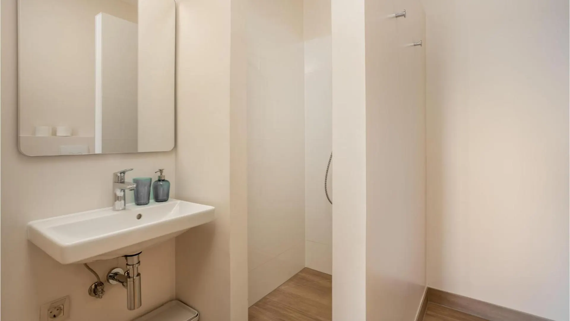Holiday home 4 Bedroom Nice Home In Barbat Barbat na Rabu