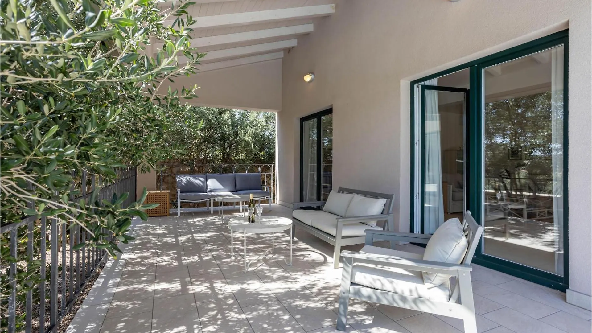 4 Bedroom Nice Home In Barbat Barbat na Rabu Croatia