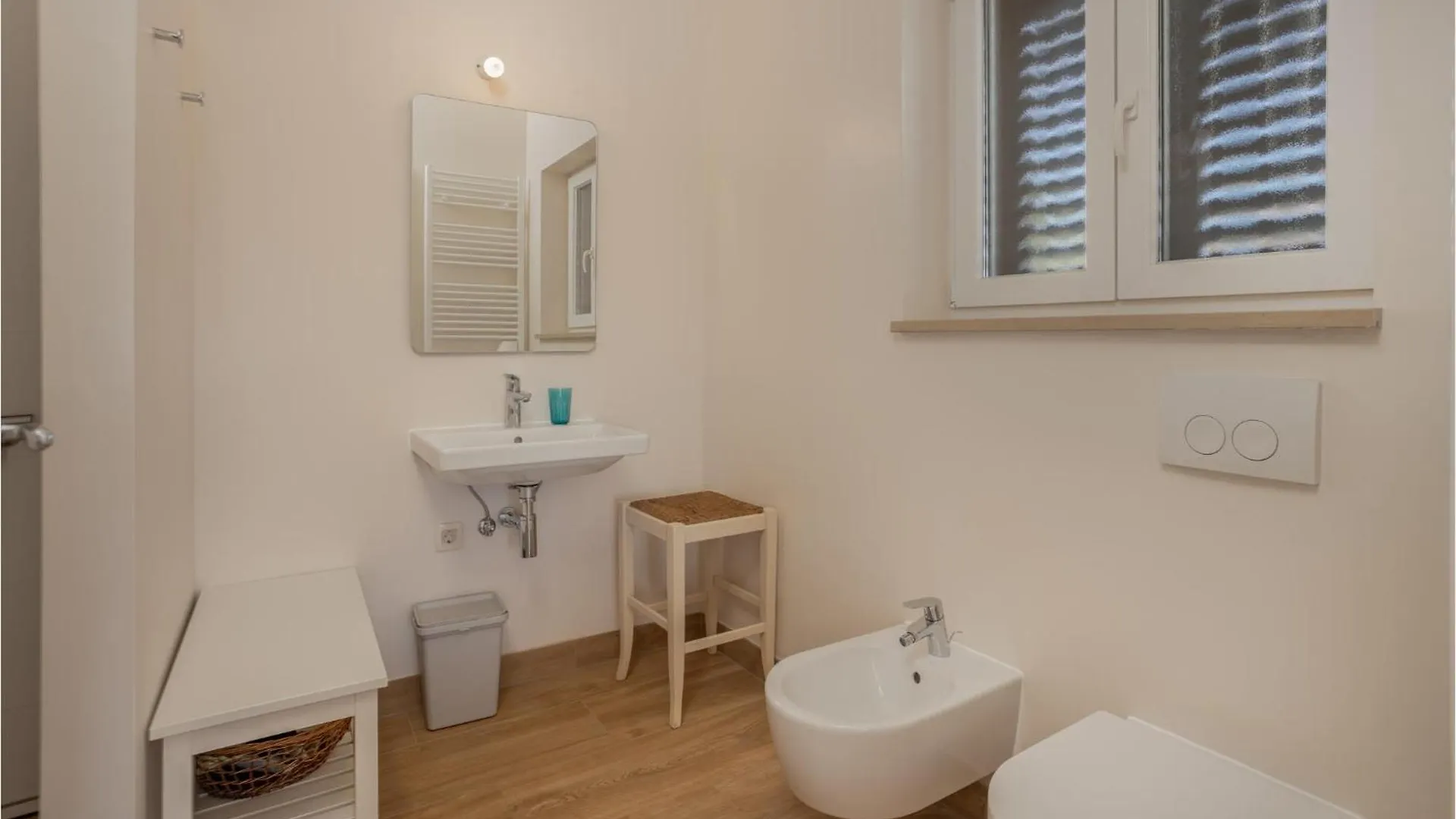 4 Bedroom Nice Home In Barbat Barbat na Rabu Holiday home